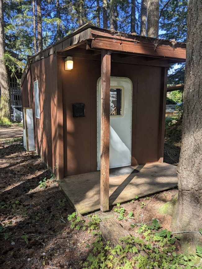 Building Photo - 4611 88th Ave SW