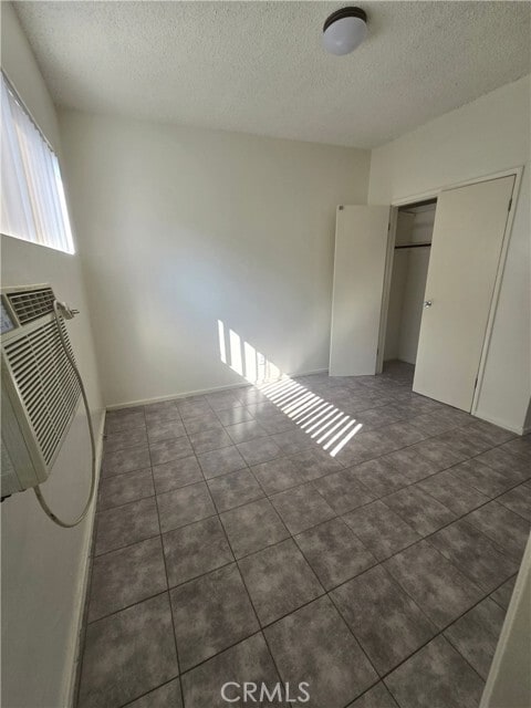 Photo - 2017 E Whiting Ave Unidad H