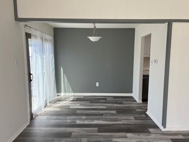 Building Photo - 5 MAPLEWOOD Rental