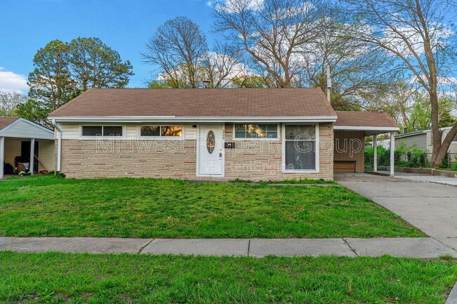 Photo - 5520 Holborn Dr