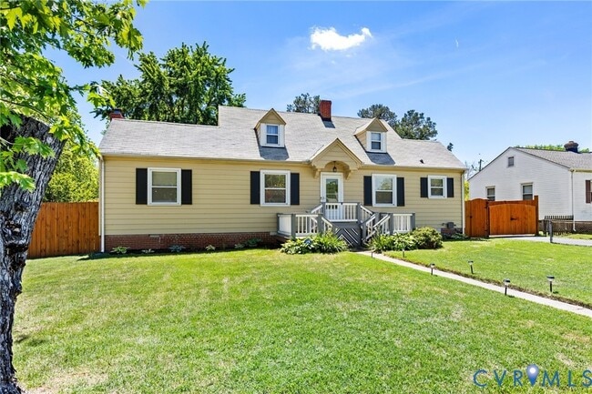 Photo - 2317 Carlisle Ave