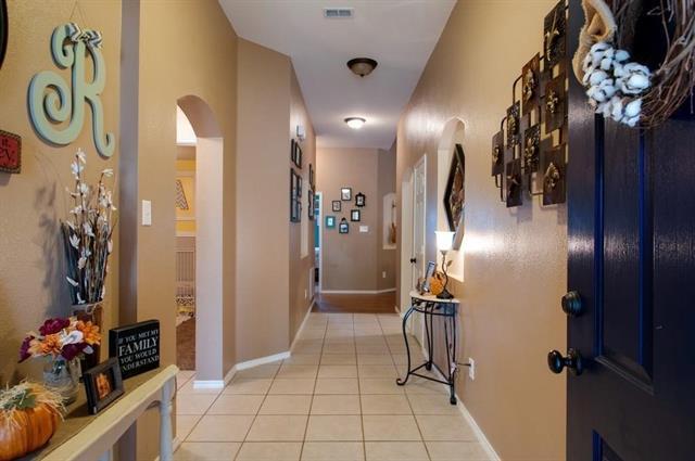 Photo - 6100 Photinia Ave