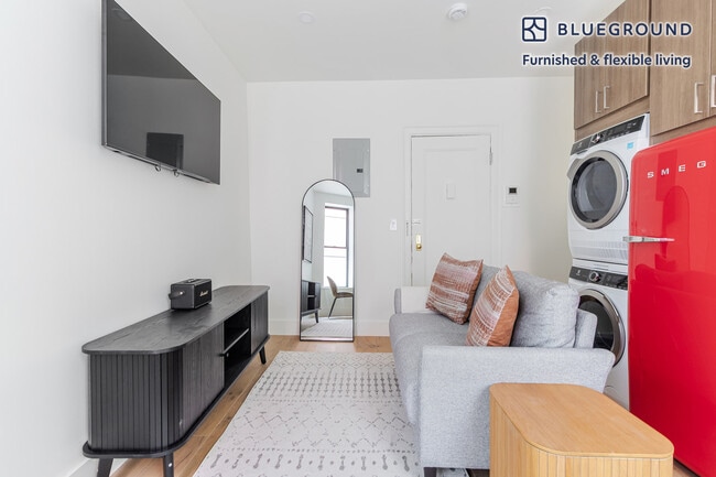 Photo - 82 Washington Pl Unit FL4-ID1815