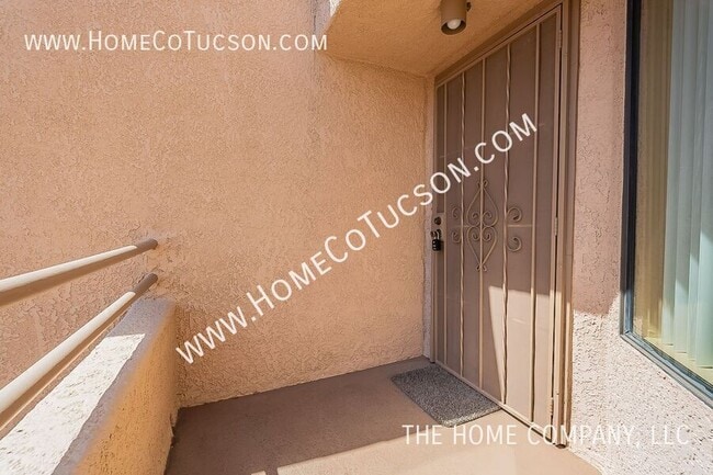 Photo - Short Term Furnished Foothills Condo 5675 N Camino Esplendora-2211