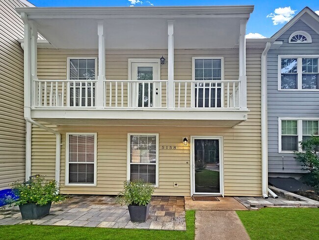 Photo - COMING SOON: Beautifully Updated 2/2.5 Townhome Near Truist Park