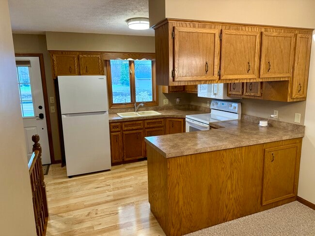 4129 Canal Ave SW Unit Grandville Duplex