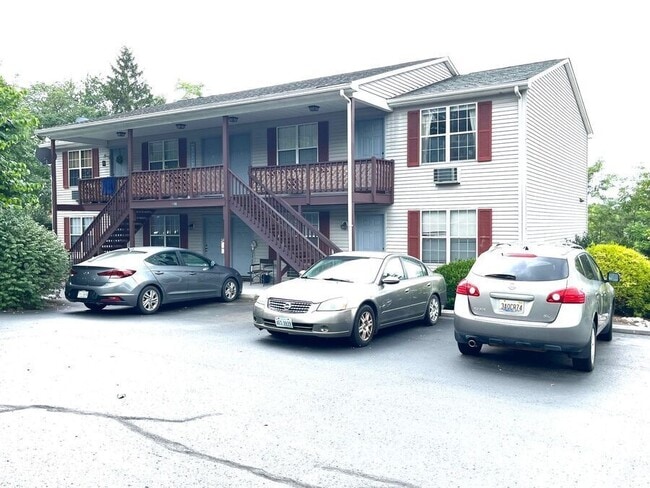 Photo - 1115 Lincolnshire Dr Unit A