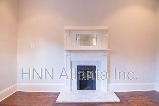 Photo - 97 Selman St SE