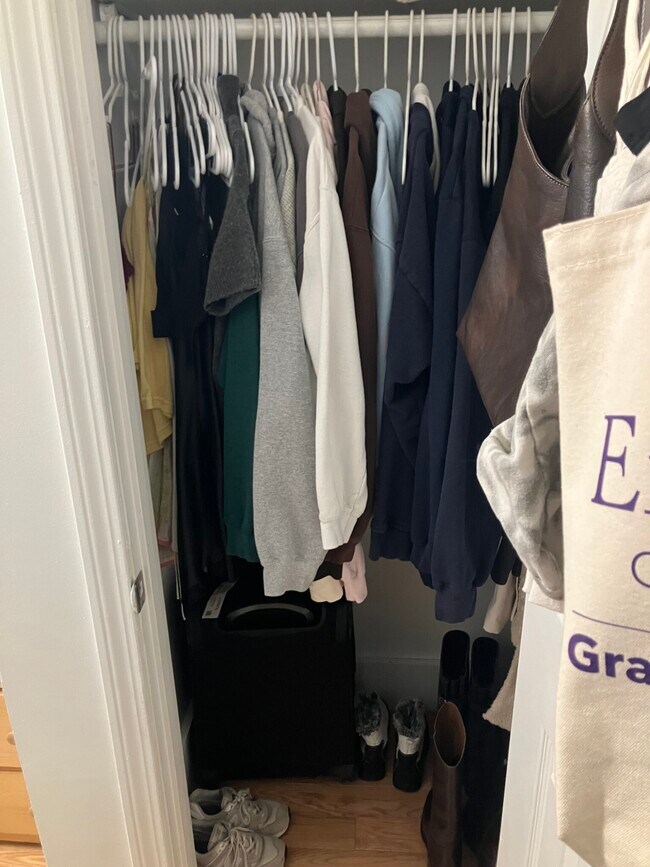 Photo - 64 Hemenway St Unidad 11