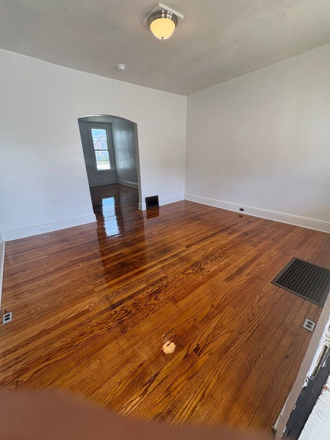 Photo - 1701 W Philadelphia St