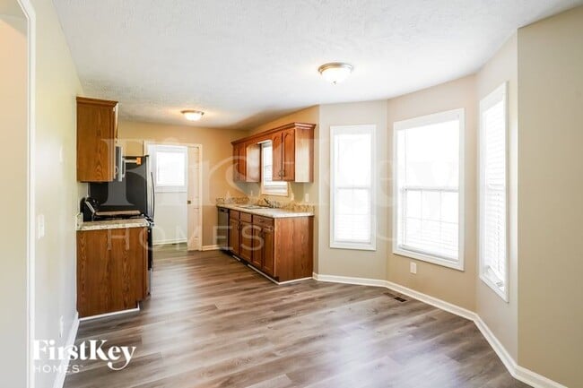 Photo - 6009 Pleasant Hill Dr