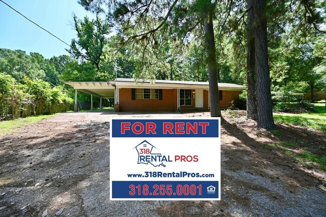Building Photo - 3 Bed 2 Bath Home with Lots of Updates!