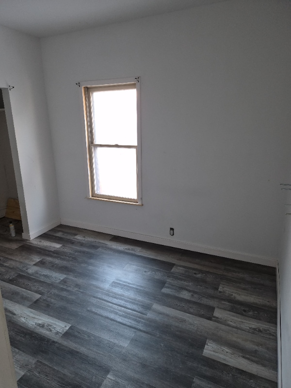 Photo - 540 Niagara St Unit 1