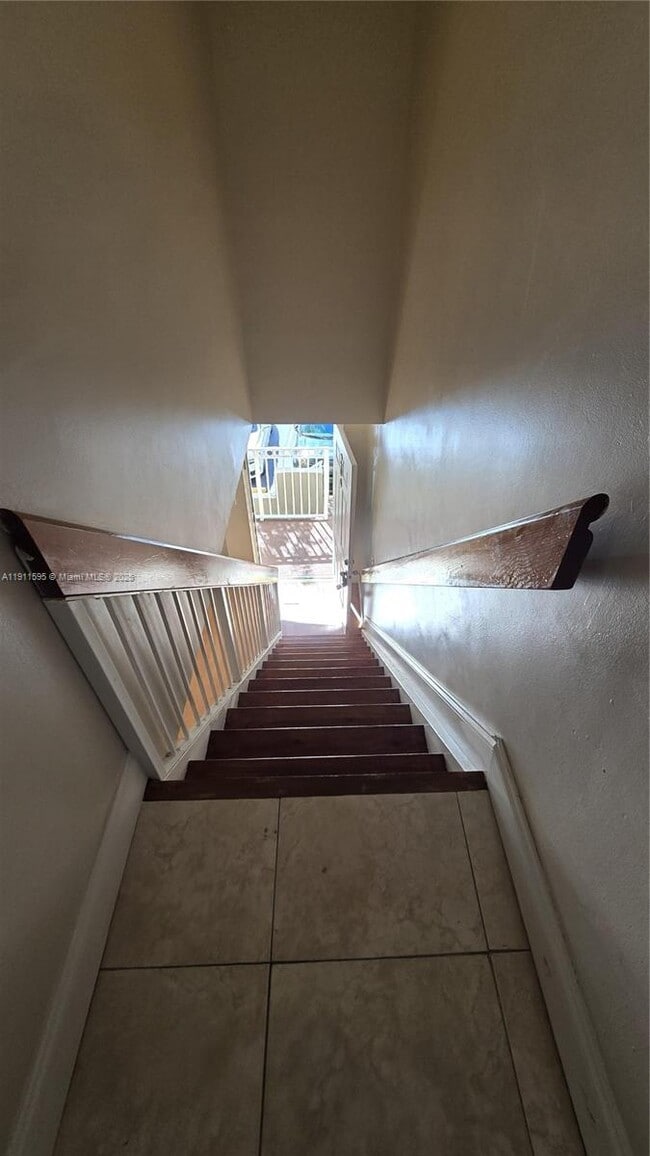 Photo - 8615 NW 5th Terrace Unidad 14-209