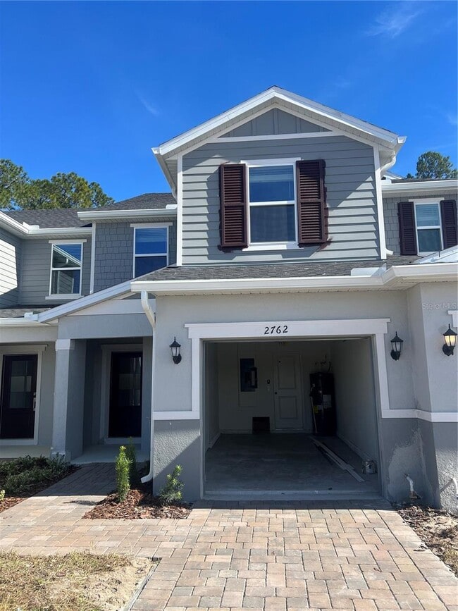 Building Photo - 2762 Raindrop Run St