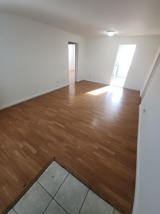 Photo - 2 Bedroom 1 Bath Unidad 9921A