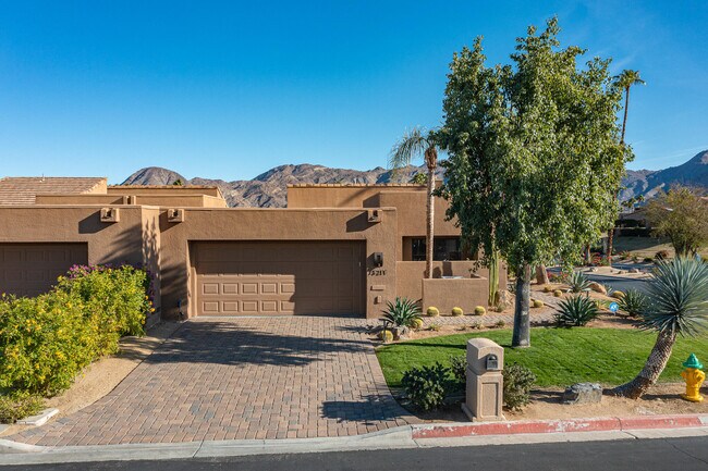 Photo - 73211 Foxtail Ln