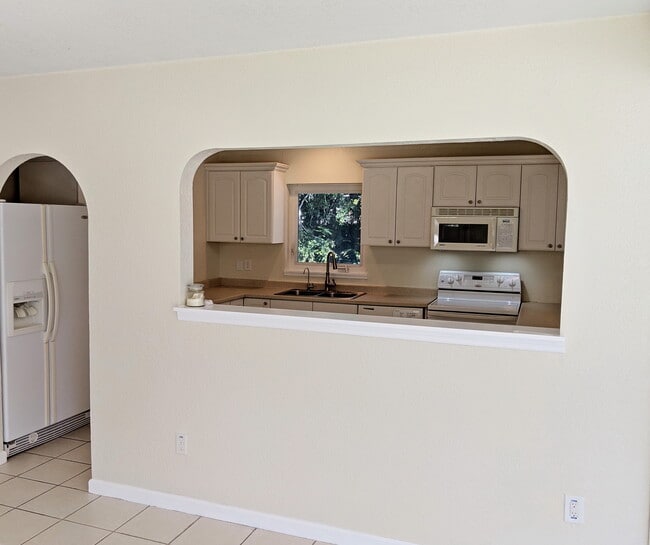 Photo - 234 Union St