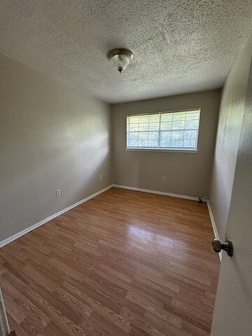 Photo - 13706 Goodwood Blvd