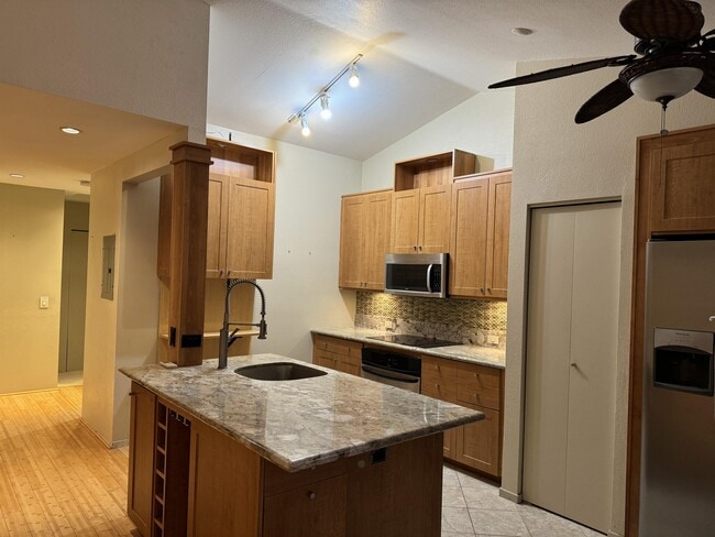 Photo - 12 Waipaa Ln