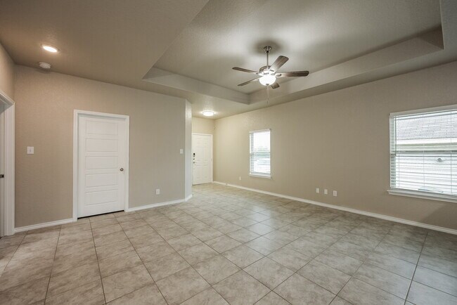 Photo - 7410 Coral Bells Ct