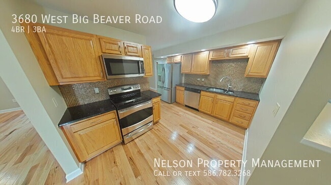 Photo - 3680 W Big Beaver Rd