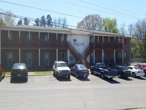 Skyhawk Manor Apartments - Skyhawk Manor Apartments