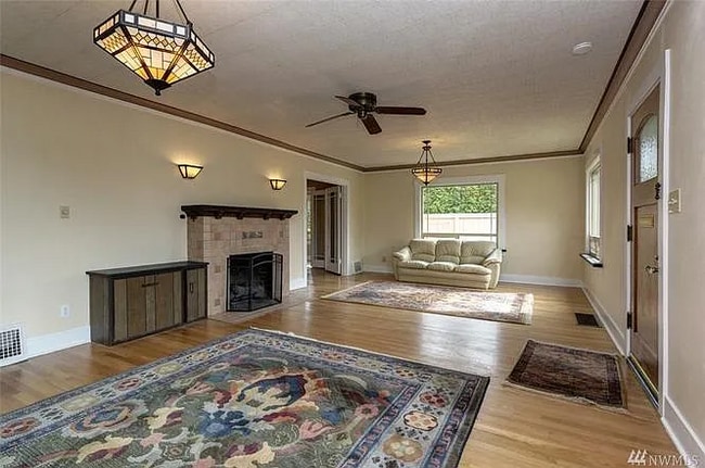 Photo - Charming Bellingham Retreat with Bright Living Spaces & Private Yard