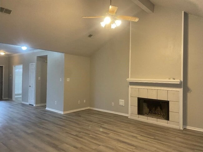 Photo - 16302 Cobble Springs Ct