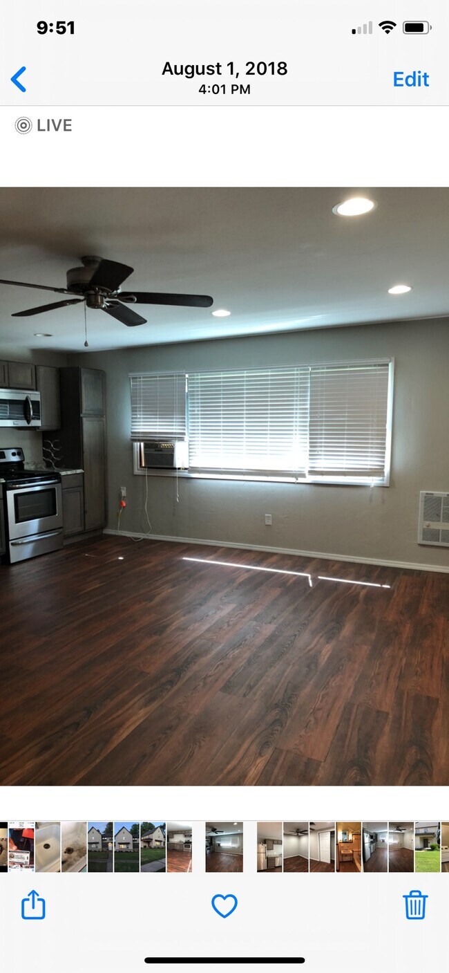 Building Photo - 401 Chautauqua Ave