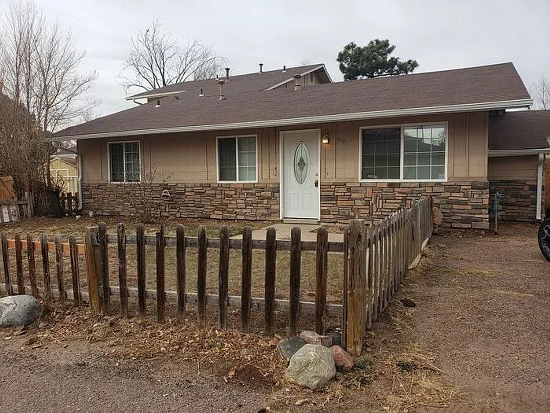Photo - 4270 Deerfield Hills Rd-