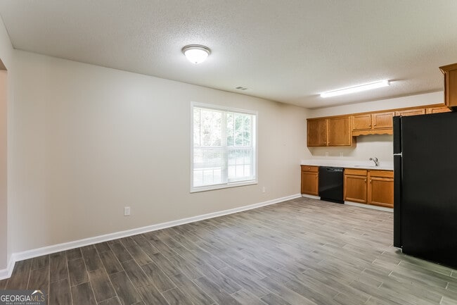 Photo - 719 Woodwind Dr