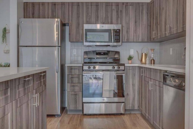 Kitchen - Odessa at the District