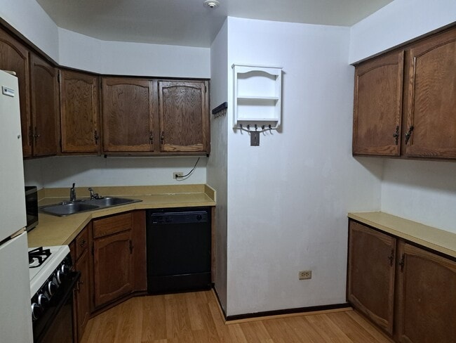 Photo - 13 Timber Ln Unit 1