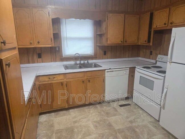 Photo - 5788 George Franklin Rd