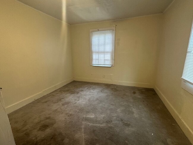 Photo - 106 Nora St