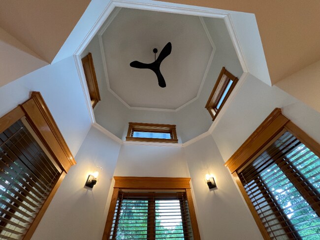 Photo - 2556 N Kedzie Blvd Unidad 2