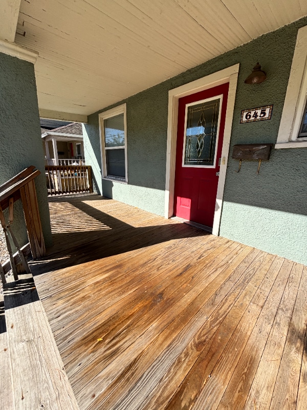 Photo - 645 Phillips St