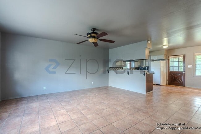 Photo - 7515 Carl Rd Ext