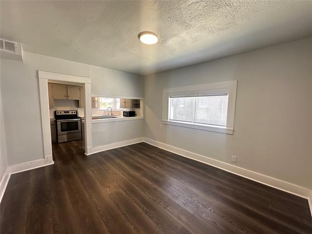 Photo - 819 N Marsalis Ave