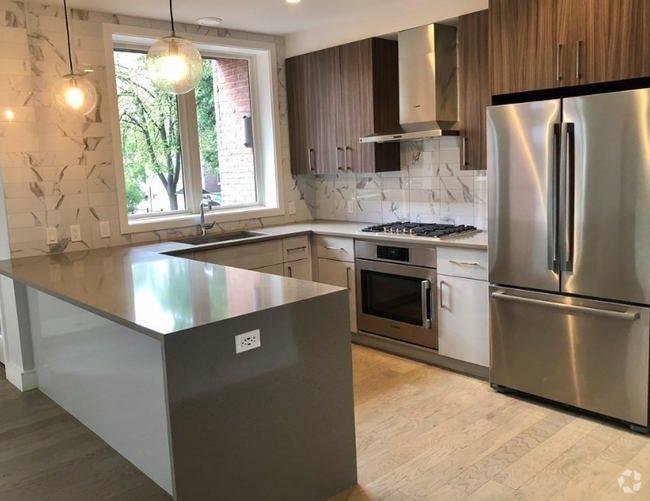 Building Photo - 50 Symphony Rd Unit 103 Rental