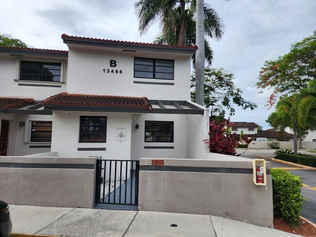 Building Photo - 13466 SW 62nd St