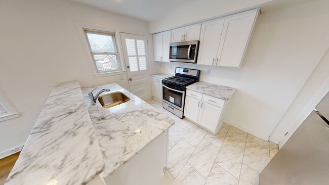 Photo - MOVE IN READY!! Freshly Updated 3-Bedroom Home for Rent on Allentown's South Side
