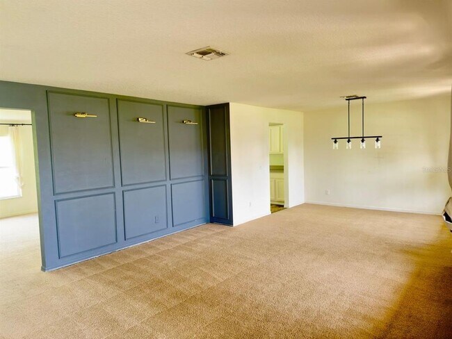 Photo - 678 Skyridge Rd