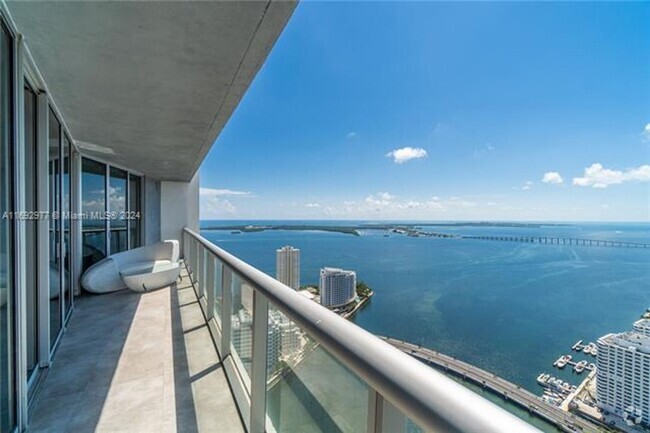 Building Photo - 495 Brickell Ave Unit 495 Brickell Ave # 49-05 Rental