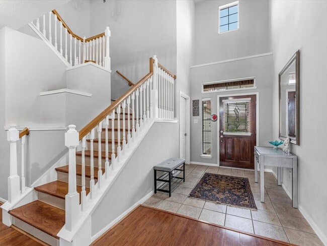 Photo - 2507 Stonebury Ln