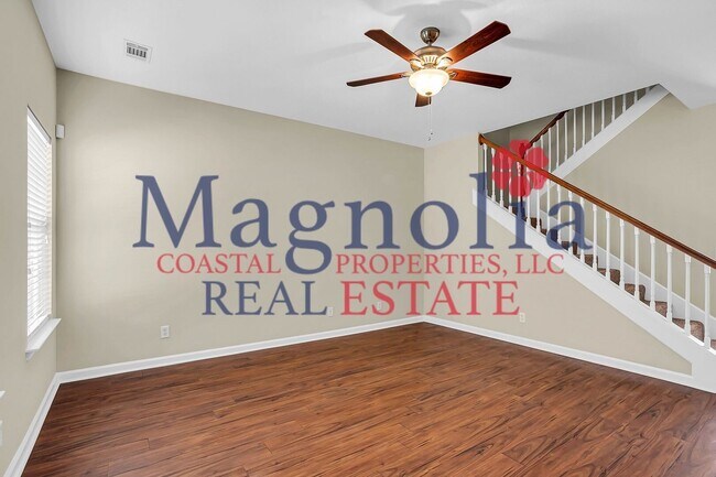 3 Bedroom 2.5 Bathroom 1488 sf townhome in Cypress Point - Richmond Hill