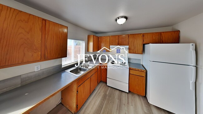 Photo - 1620 Voelker Ave Apartment Unit 1