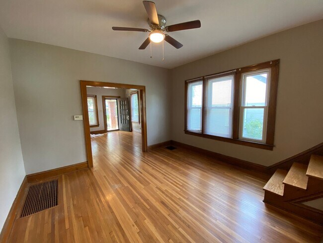 Photo - W Pacemont Rd 152-154 NSLLC Unidad 154