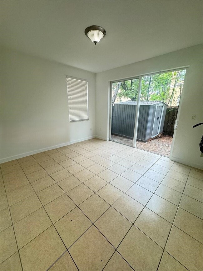 Photo - 8663 NW 112th Pl